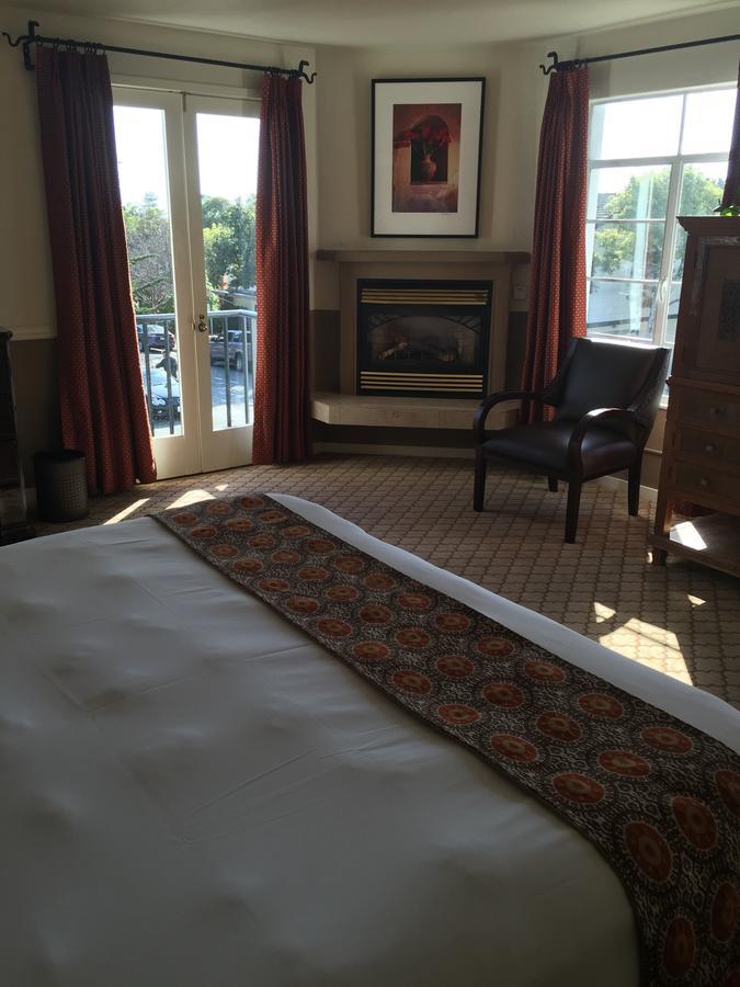 Cypress Inn Carmel-by-the-Sea Eksteriør bilde
