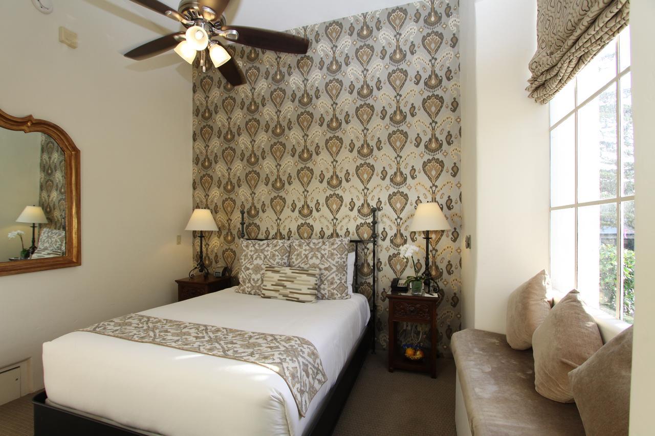 Cypress Inn Carmel-by-the-Sea Eksteriør bilde